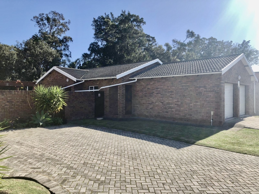 3 Bedroom Property for Sale in Sherwood Eastern Cape